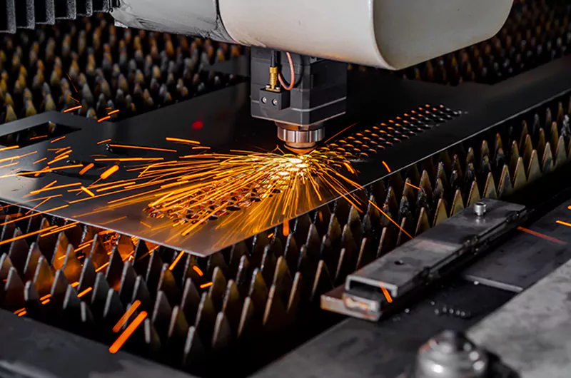 Processamento de chapas metálicas: a espinha dorsal da fabricação moderna